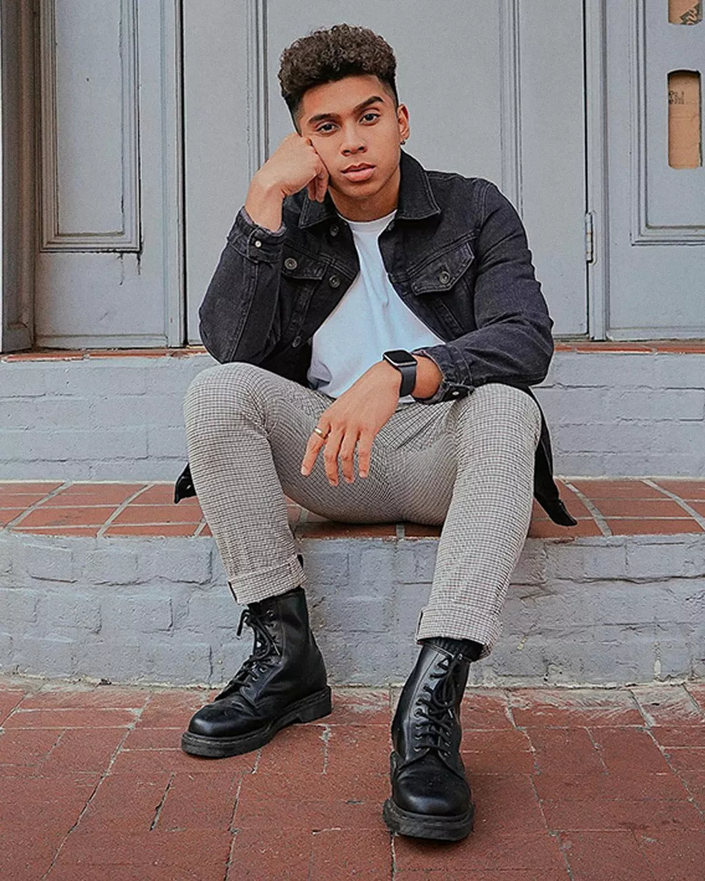 1460 Mono Milled Nubuck Leather Lace Up Boots