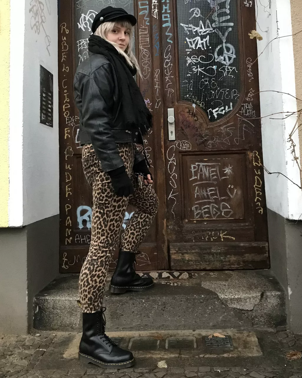 1490 Smooth Leather High Lace Up Boots