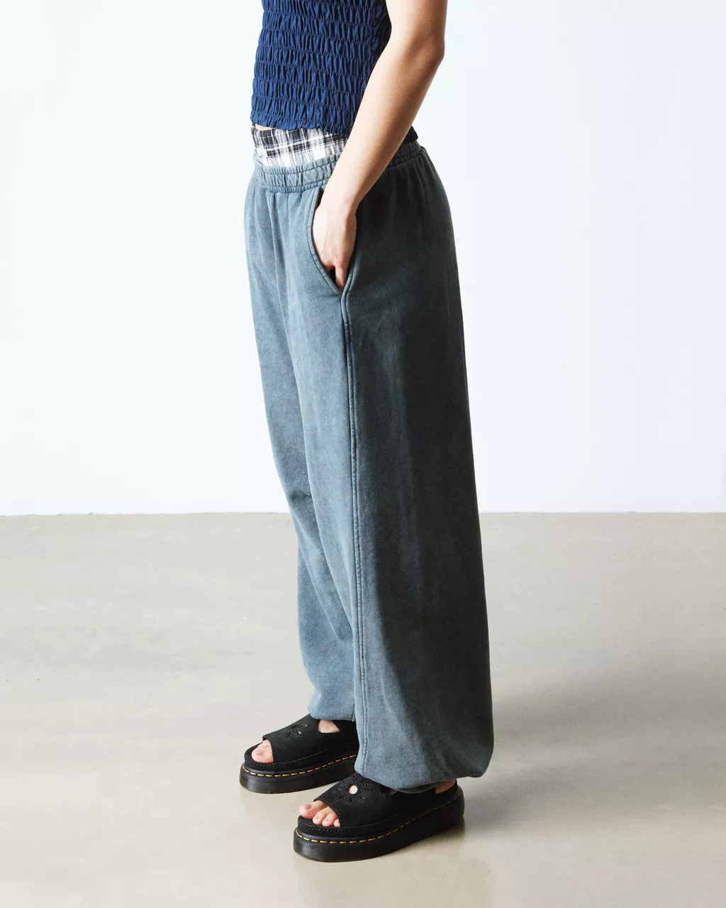 Dunnet Flower Buttersoft Leather Sandals