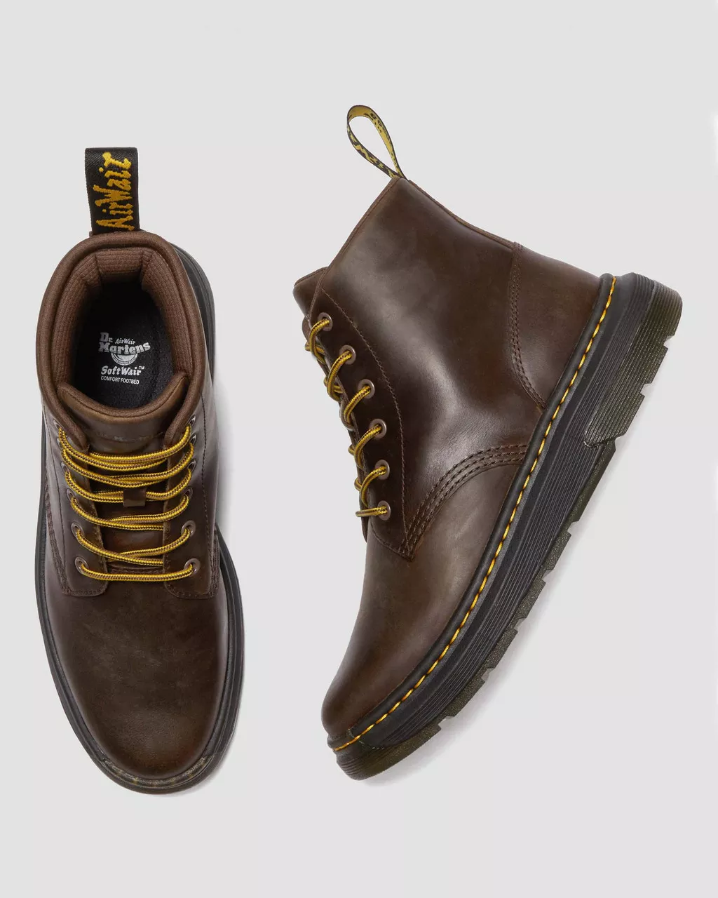 DR MARTENS Crewson Crazy Horse Leather Chukka Boots