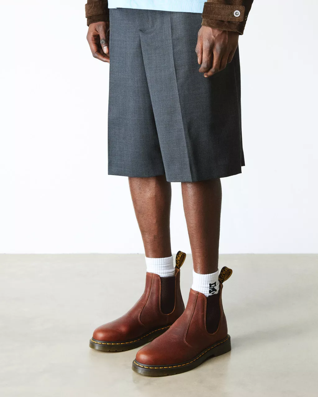 2976 Ambassador Soft Leather Chelsea Boots