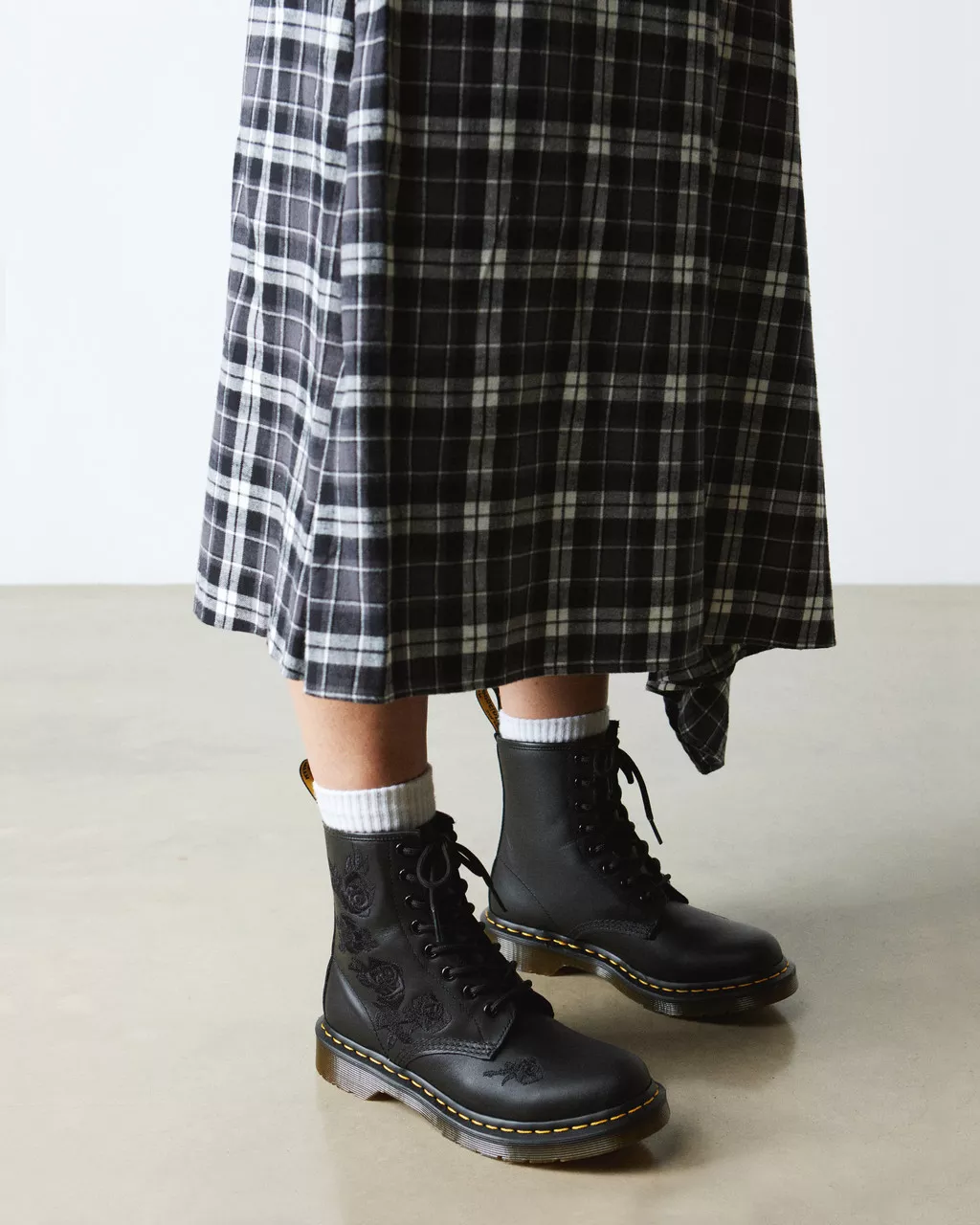 DR MARTENS 1460 Vonda Mono Floral Rose Leather Lace Up Boots