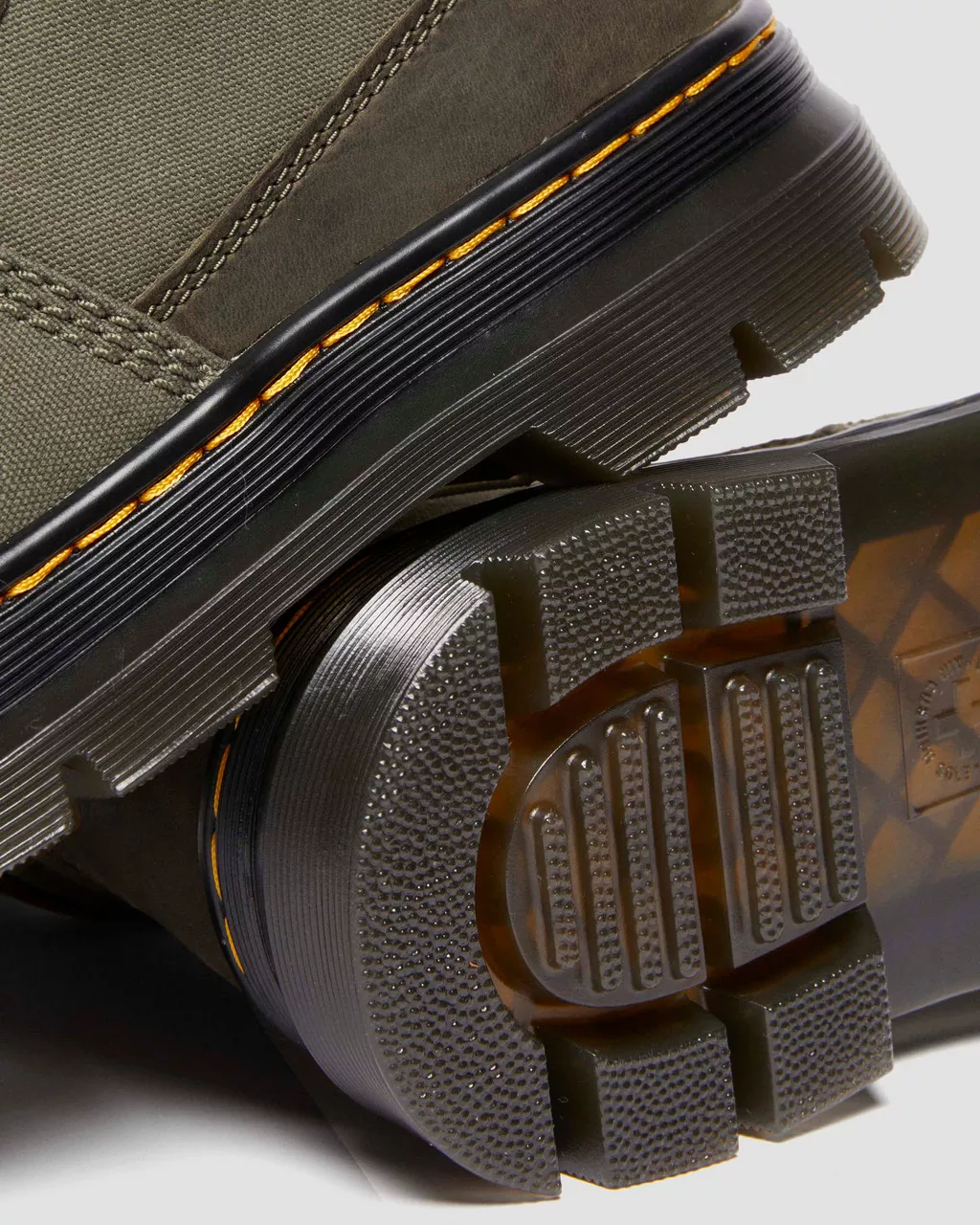 DR MARTENS Combs Tech Ii Wyoming Leather Utility Boots