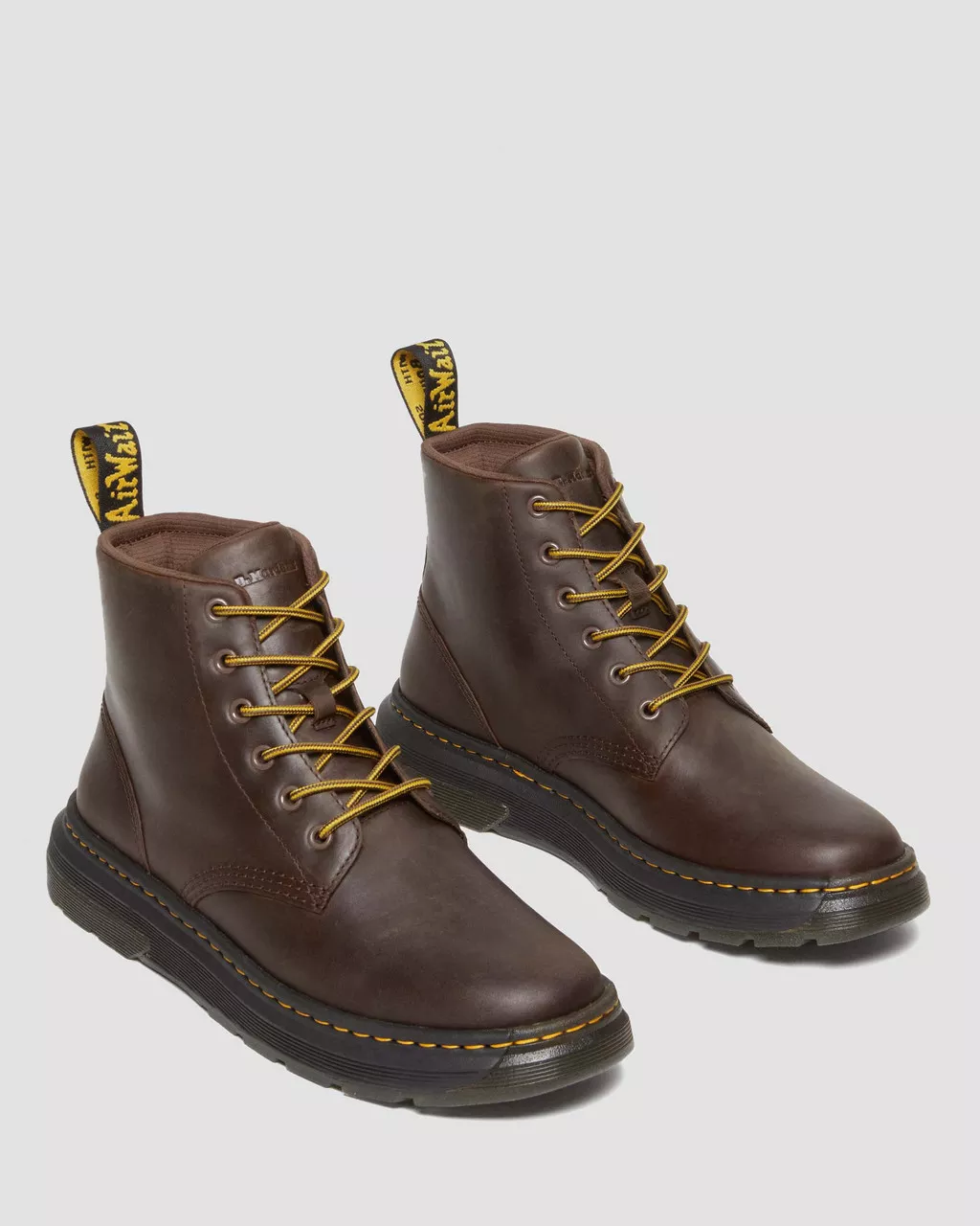 DR MARTENS Crewson Crazy Horse Leather Chukka Boots